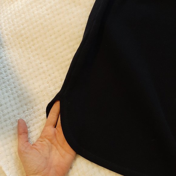 C&C California Navy Blue draw string waist skirt - Picture 6 of 6